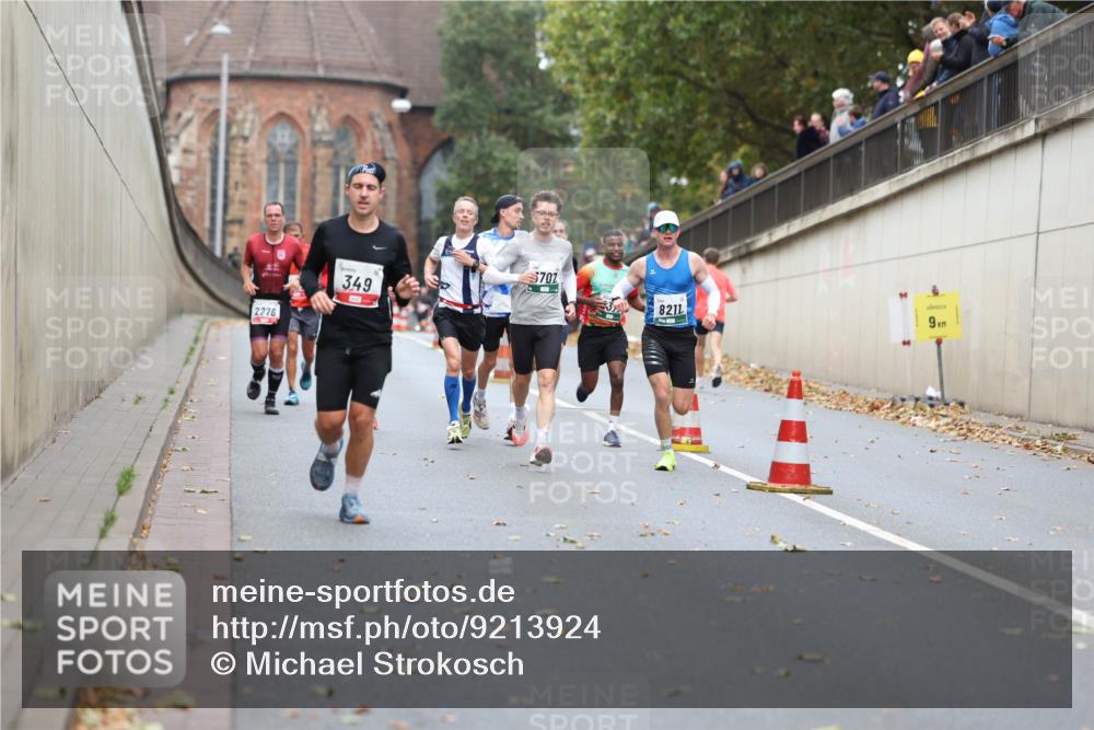 05.10.2025 - 20. swb-Marathon Bremen Michael Strokosch http://msf.ph/oto/9213924 05.10.2025 12:31:01 Laufen 2276, 349, 1, 5707, 8211, 9 meine-sportfotos.de