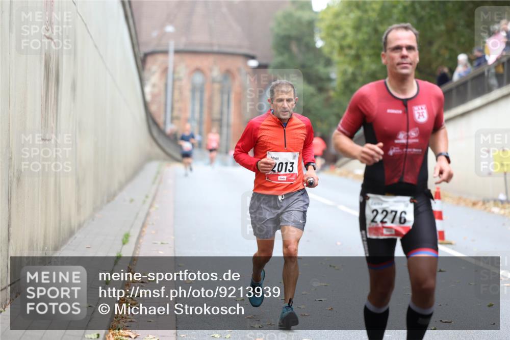 05.10.2025 - 20. swb-Marathon Bremen Michael Strokosch http://msf.ph/oto/9213939 05.10.2025 12:31:08 Laufen 2013, 2276 meine-sportfotos.de