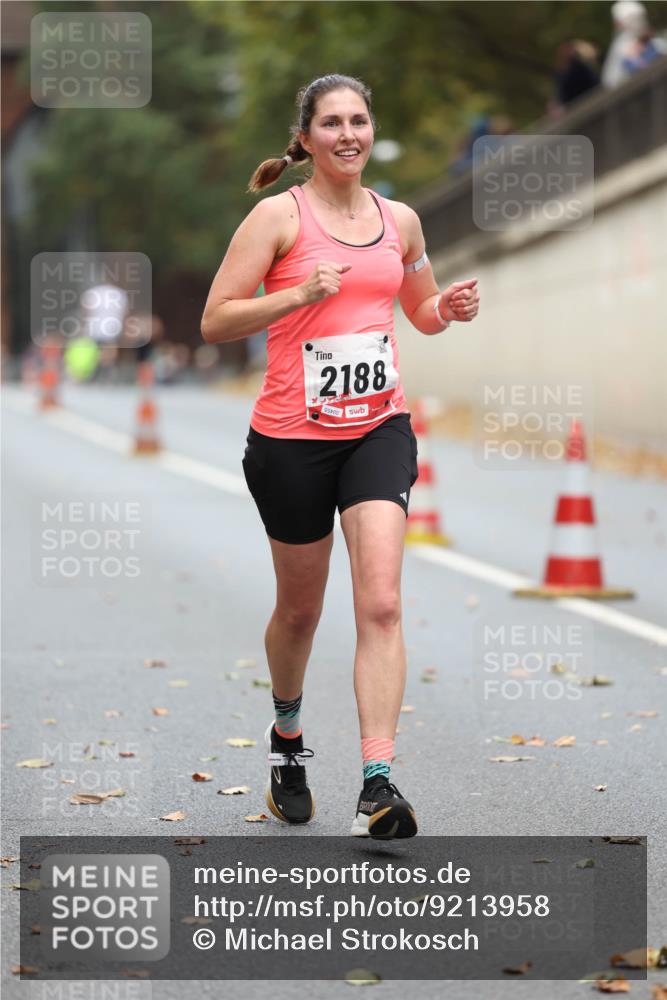05.10.2025 - 20. swb-Marathon Bremen Michael Strokosch http://msf.ph/oto/9213958 05.10.2025 12:31:27 Laufen 2188, 99, 00 meine-sportfotos.de