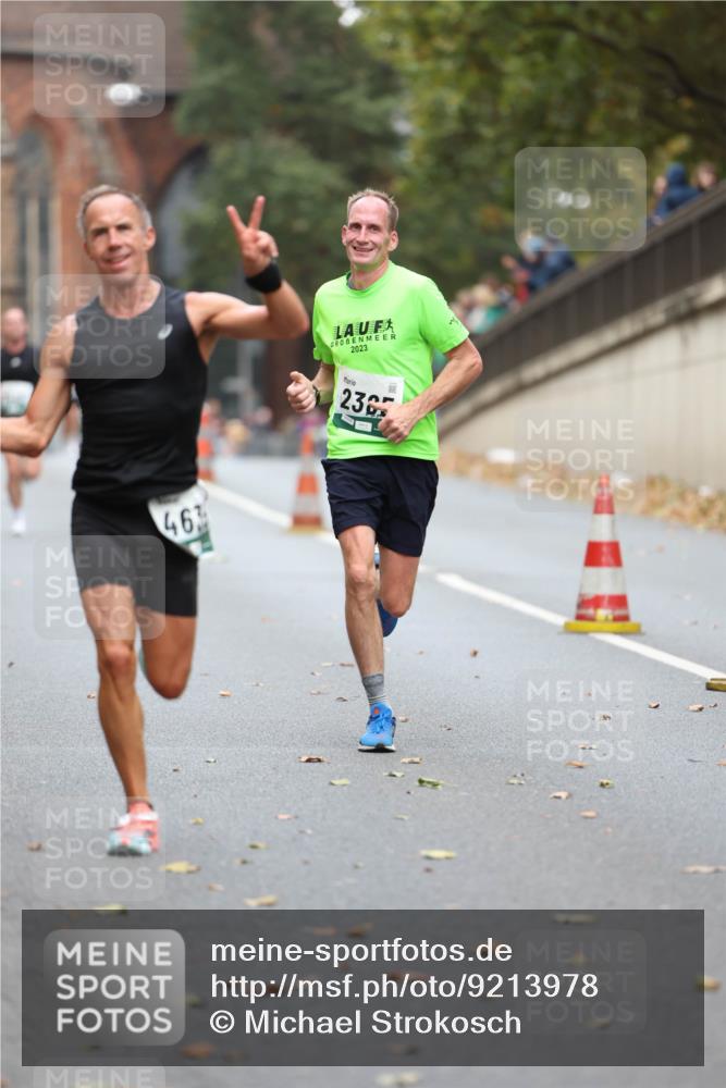 05.10.2025 - 20. swb-Marathon Bremen Michael Strokosch http://msf.ph/oto/9213978 05.10.2025 12:31:44 Laufen 463, 2023, 238 meine-sportfotos.de