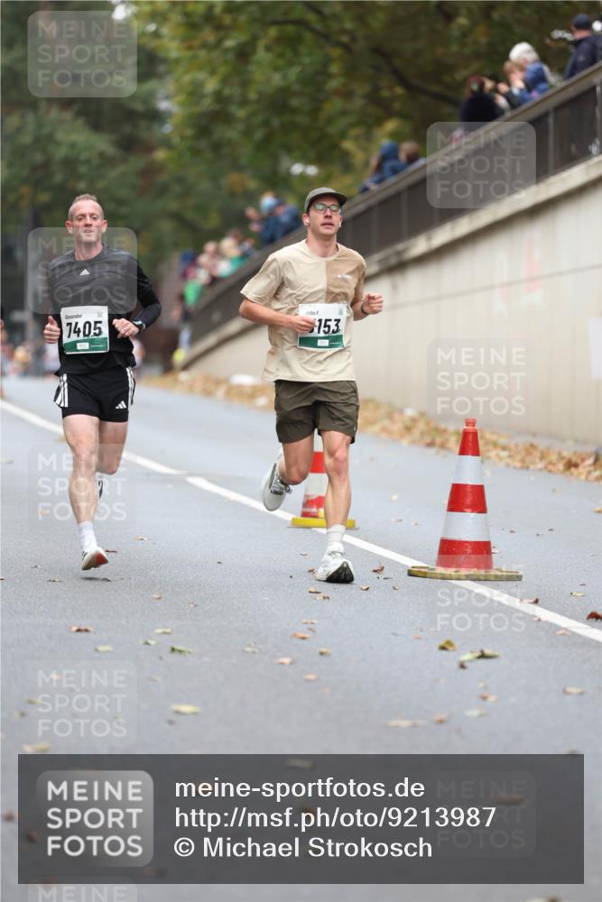 05.10.2025 - 20. swb-Marathon Bremen Michael Strokosch http://msf.ph/oto/9213987 05.10.2025 12:31:49 Laufen 7405, 153 meine-sportfotos.de