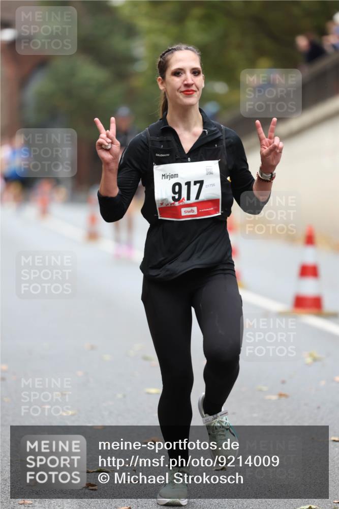 05.10.2025 - 20. swb-Marathon Bremen Michael Strokosch http://msf.ph/oto/9214009 05.10.2025 12:32:05 Laufen 917, 01756 meine-sportfotos.de