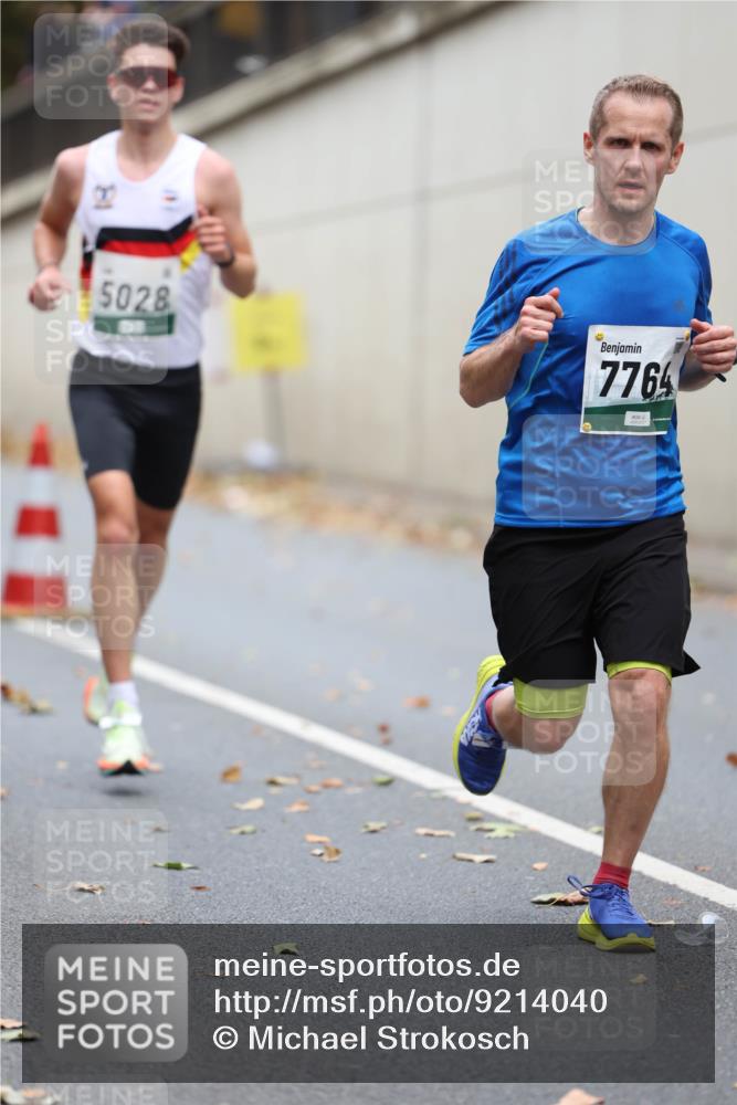 05.10.2025 - 20. swb-Marathon Bremen Michael Strokosch http://msf.ph/oto/9214040 05.10.2025 12:32:18 Laufen 5028, 7764 meine-sportfotos.de