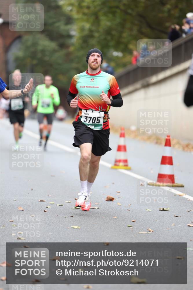 05.10.2025 - 20. swb-Marathon Bremen Michael Strokosch http://msf.ph/oto/9214071 05.10.2025 12:32:24 Laufen 20, 3705 meine-sportfotos.de