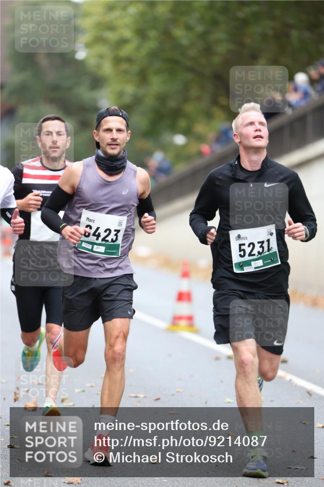 05.10.2025 - 20. swb-Marathon Bremen Michael Strokosch http://msf.ph/oto/9214087 05.10.2025 12:32:29 Laufen 6423, 5231 meine-sportfotos.de