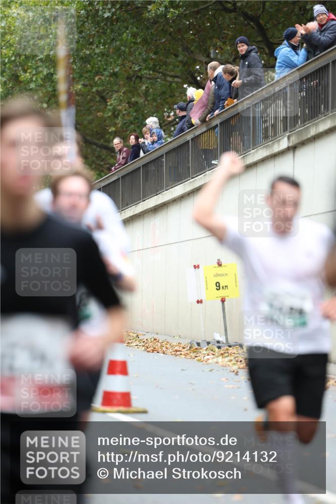 05.10.2025 - 20. swb-Marathon Bremen Michael Strokosch http://msf.ph/oto/9214132 05.10.2025 12:32:47 Laufen 9 meine-sportfotos.de