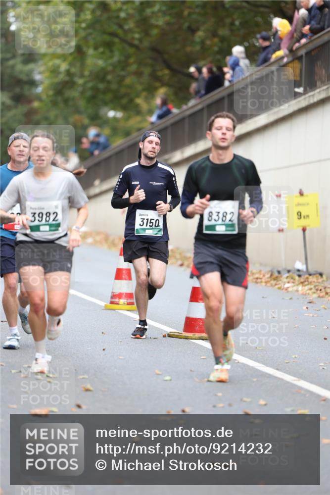 05.10.2025 - 20. swb-Marathon Bremen Michael Strokosch http://msf.ph/oto/9214232 05.10.2025 12:33:23 Laufen 3982, 8382, 9, 3150 meine-sportfotos.de