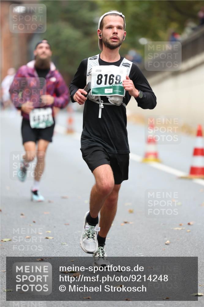 05.10.2025 - 20. swb-Marathon Bremen Michael Strokosch http://msf.ph/oto/9214248 05.10.2025 12:33:36 Laufen 6425, 8169 meine-sportfotos.de