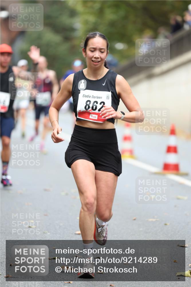 05.10.2025 - 20. swb-Marathon Bremen Michael Strokosch http://msf.ph/oto/9214289 05.10.2025 12:34:06 Laufen 862 meine-sportfotos.de