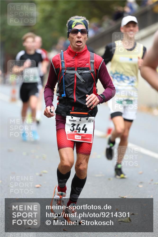05.10.2025 - 20. swb-Marathon Bremen Michael Strokosch http://msf.ph/oto/9214301 05.10.2025 12:34:12 Laufen 344 meine-sportfotos.de
