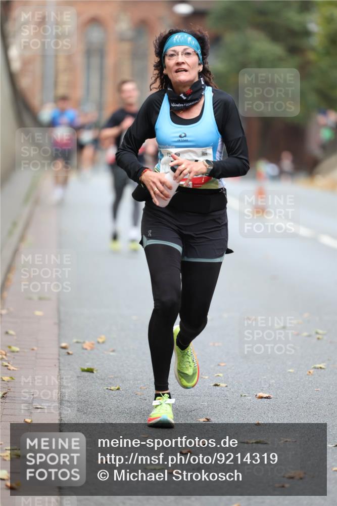 05.10.2025 - 20. swb-Marathon Bremen Michael Strokosch http://msf.ph/oto/9214319 05.10.2025 12:34:22 Laufen  meine-sportfotos.de