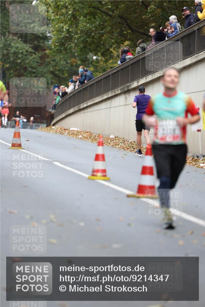 05.10.2025 - 20. swb-Marathon Bremen Michael Strokosch http://msf.ph/oto/9214347 05.10.2025 12:34:42 Laufen  meine-sportfotos.de