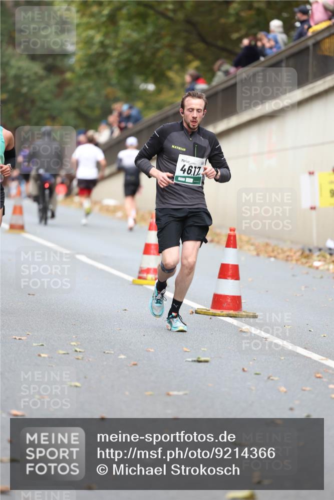 05.10.2025 - 20. swb-Marathon Bremen Michael Strokosch http://msf.ph/oto/9214366 05.10.2025 12:34:53 Laufen 46, 17 meine-sportfotos.de
