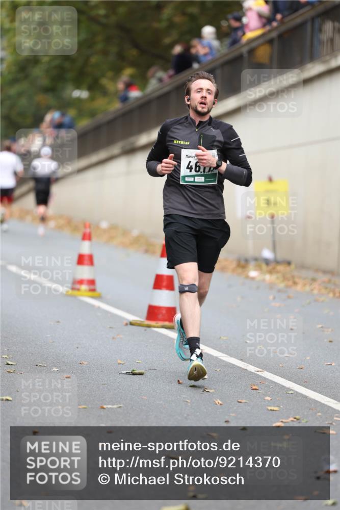05.10.2025 - 20. swb-Marathon Bremen Michael Strokosch http://msf.ph/oto/9214370 05.10.2025 12:34:53 Laufen 46, 09775 meine-sportfotos.de