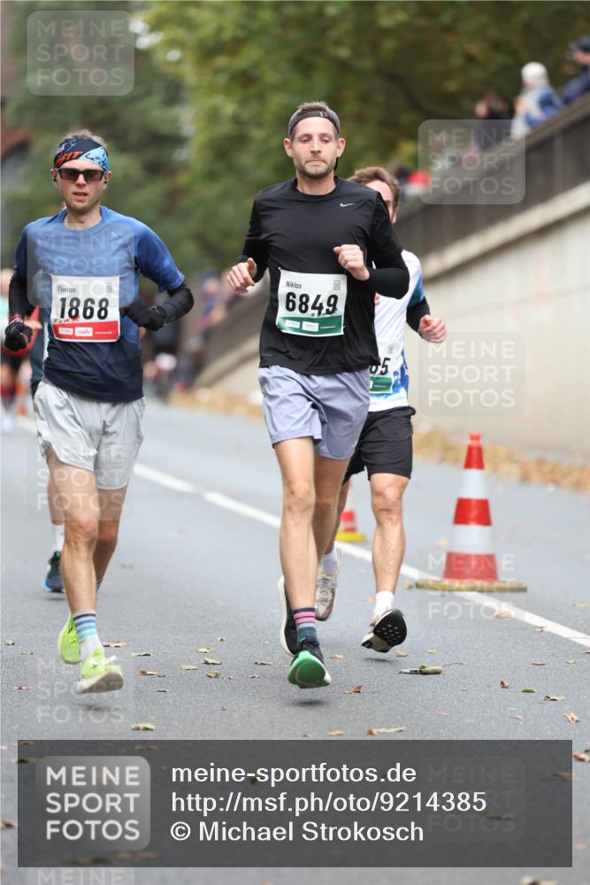 05.10.2025 - 20. swb-Marathon Bremen Michael Strokosch http://msf.ph/oto/9214385 05.10.2025 12:35:15 Laufen 1868, 6849 meine-sportfotos.de