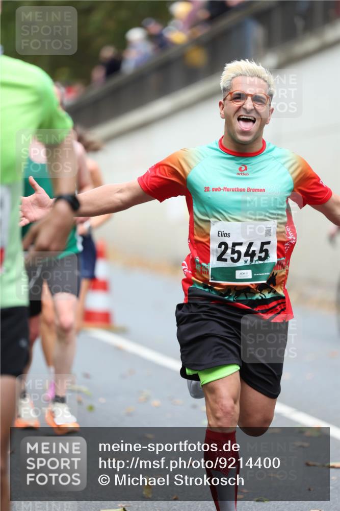 05.10.2025 - 20. swb-Marathon Bremen Michael Strokosch http://msf.ph/oto/9214400 05.10.2025 12:35:25 Laufen 20, 25, 2545 meine-sportfotos.de