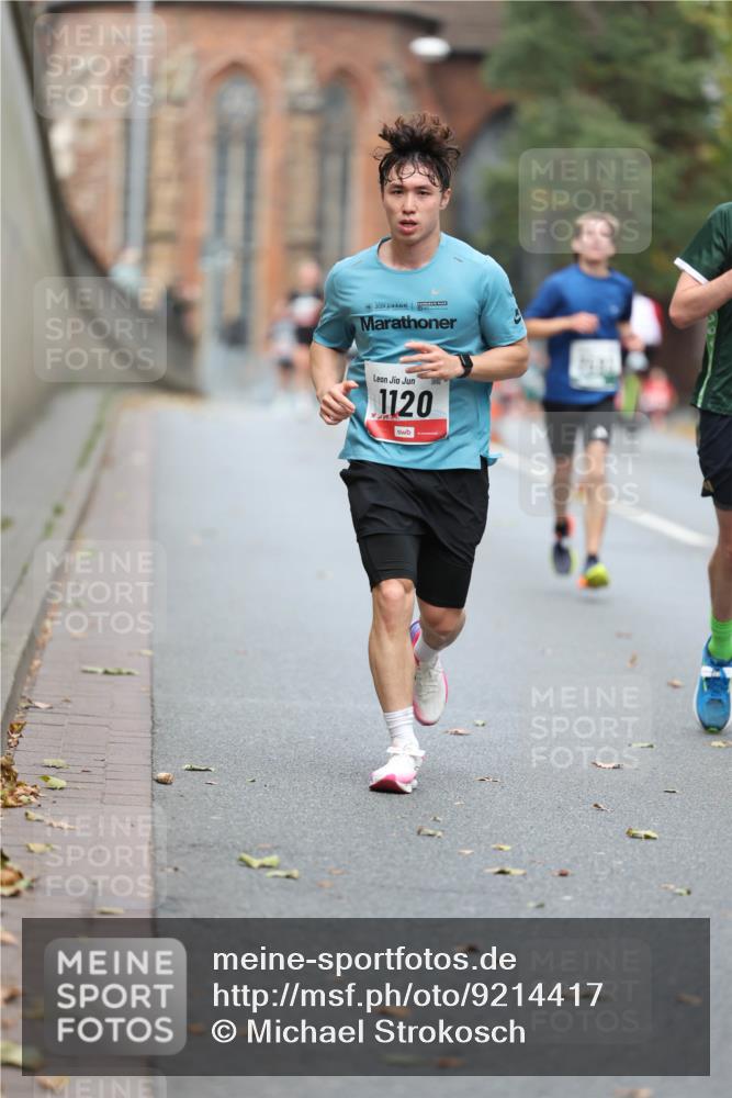 05.10.2025 - 20. swb-Marathon Bremen Michael Strokosch http://msf.ph/oto/9214417 05.10.2025 12:35:34 Laufen 2024, 1120 meine-sportfotos.de
