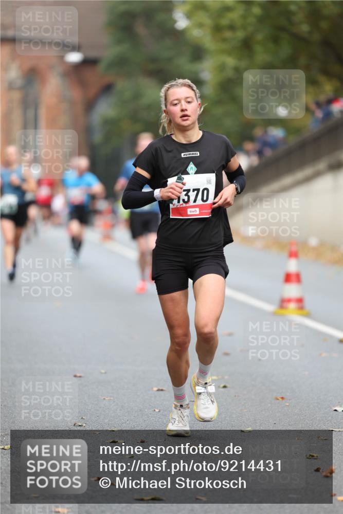 05.10.2025 - 20. swb-Marathon Bremen Michael Strokosch http://msf.ph/oto/9214431 05.10.2025 12:35:50 Laufen 370 meine-sportfotos.de