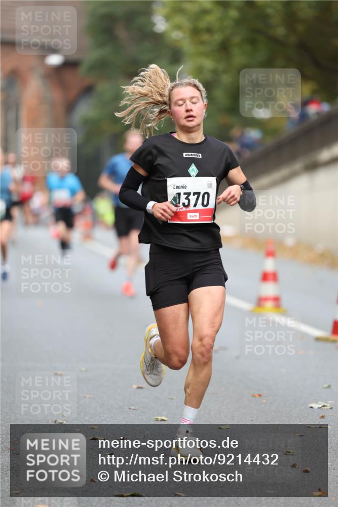 05.10.2025 - 20. swb-Marathon Bremen Michael Strokosch http://msf.ph/oto/9214432 05.10.2025 12:35:50 Laufen 1370 meine-sportfotos.de