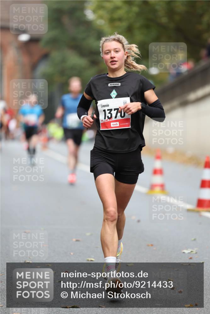 05.10.2025 - 20. swb-Marathon Bremen Michael Strokosch http://msf.ph/oto/9214433 05.10.2025 12:35:50 Laufen 1370 meine-sportfotos.de