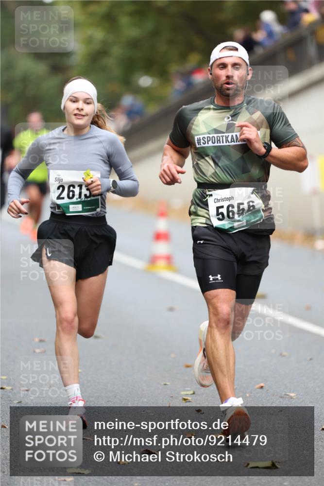05.10.2025 - 20. swb-Marathon Bremen Michael Strokosch http://msf.ph/oto/9214479 05.10.2025 12:36:14 Laufen 2615, 5656 meine-sportfotos.de