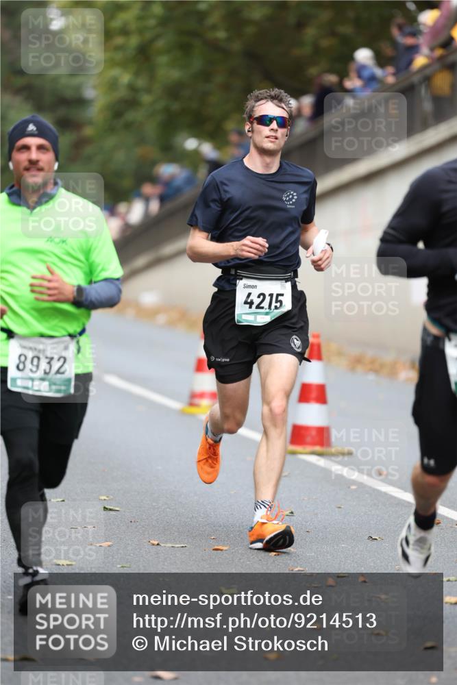 05.10.2025 - 20. swb-Marathon Bremen Michael Strokosch http://msf.ph/oto/9214513 05.10.2025 12:36:36 Laufen 4215, 8932 meine-sportfotos.de