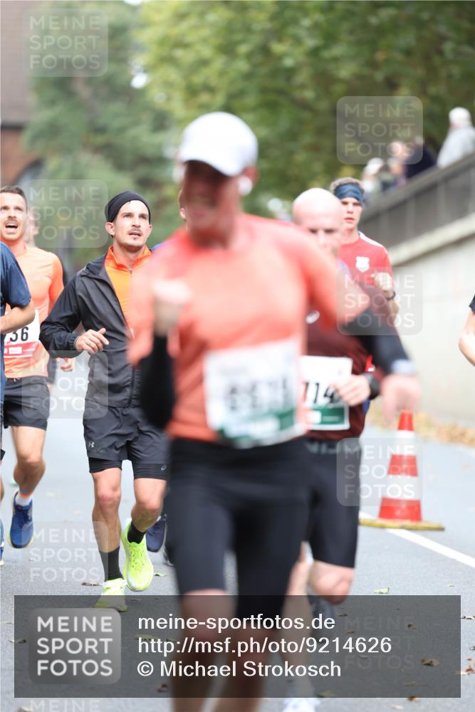 05.10.2025 - 20. swb-Marathon Bremen Michael Strokosch http://msf.ph/oto/9214626 05.10.2025 12:37:41 Laufen 36, 111714 meine-sportfotos.de