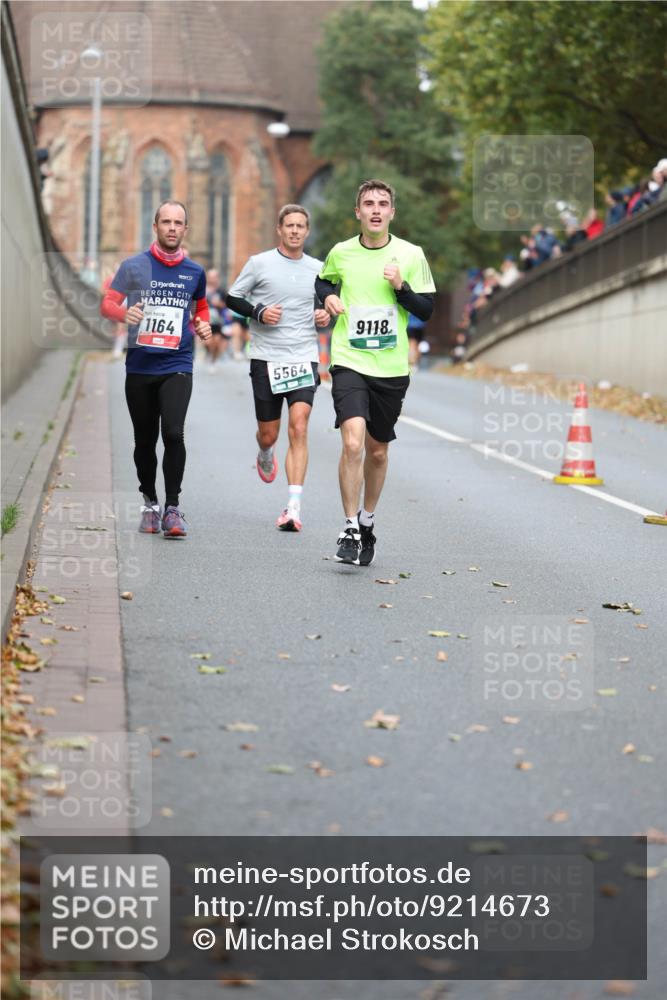 05.10.2025 - 20. swb-Marathon Bremen Michael Strokosch http://msf.ph/oto/9214673 05.10.2025 12:38:06 Laufen 1164, 5564, 9118 meine-sportfotos.de