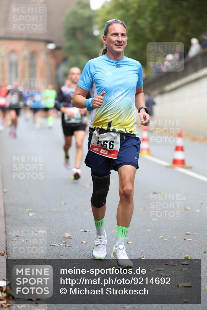 05.10.2025 - 20. swb-Marathon Bremen Michael Strokosch http://msf.ph/oto/9214692 05.10.2025 12:38:17 Laufen 0164, 66 meine-sportfotos.de