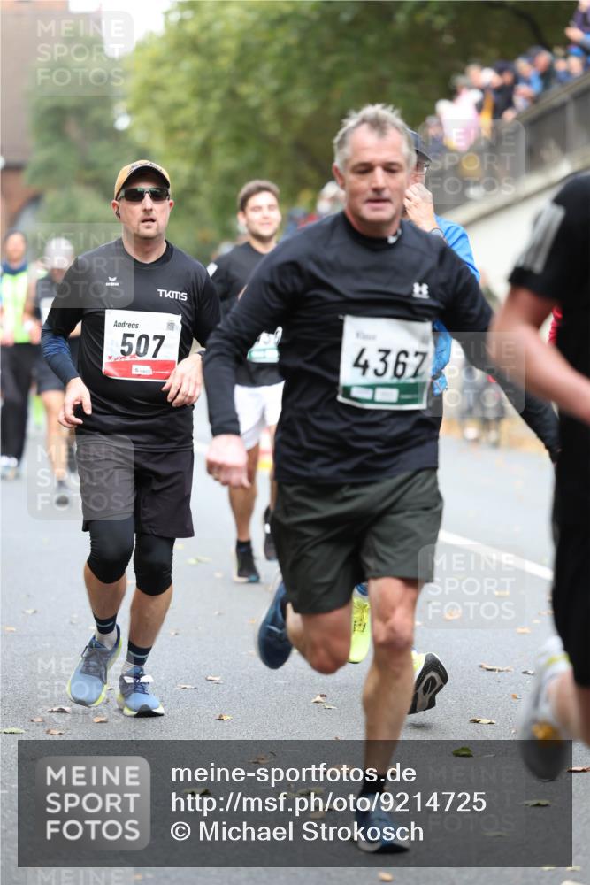 05.10.2025 - 20. swb-Marathon Bremen Michael Strokosch http://msf.ph/oto/9214725 05.10.2025 12:38:34 Laufen 507, 4367 meine-sportfotos.de