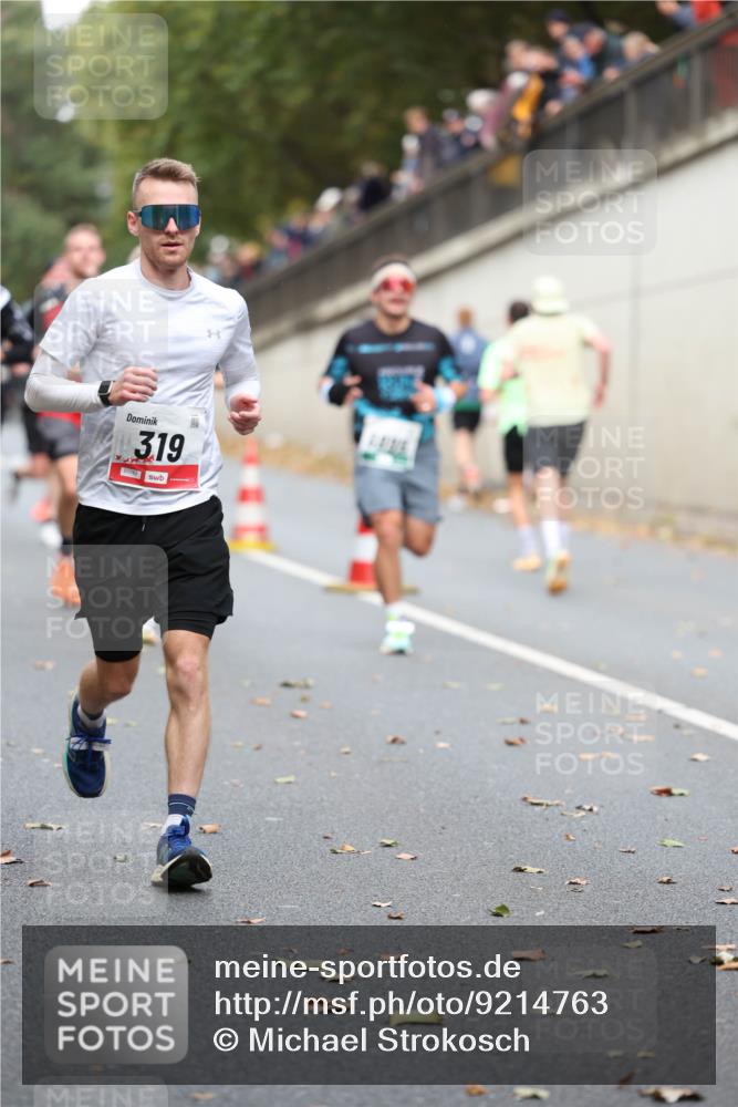 05.10.2025 - 20. swb-Marathon Bremen Michael Strokosch http://msf.ph/oto/9214763 05.10.2025 12:38:58 Laufen 319, 01782 meine-sportfotos.de
