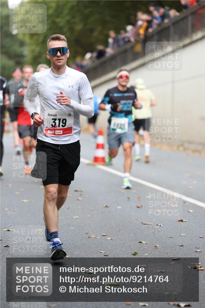 05.10.2025 - 20. swb-Marathon Bremen Michael Strokosch http://msf.ph/oto/9214764 05.10.2025 12:38:58 Laufen 3, 19, 01782 meine-sportfotos.de
