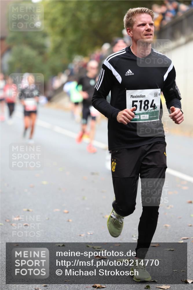 05.10.2025 - 20. swb-Marathon Bremen Michael Strokosch http://msf.ph/oto/9214770 05.10.2025 12:39:01 Laufen 5184, 830 meine-sportfotos.de