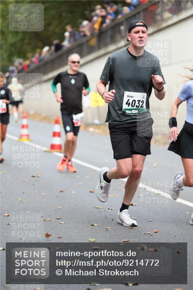 05.10.2025 - 20. swb-Marathon Bremen Michael Strokosch http://msf.ph/oto/9214772 05.10.2025 12:39:03 Laufen 4032, 07173 meine-sportfotos.de