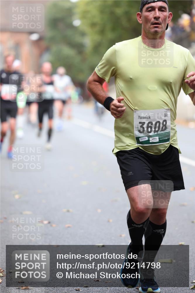 05.10.2025 - 20. swb-Marathon Bremen Michael Strokosch http://msf.ph/oto/9214798 05.10.2025 12:39:17 Laufen 3608, 05522 meine-sportfotos.de