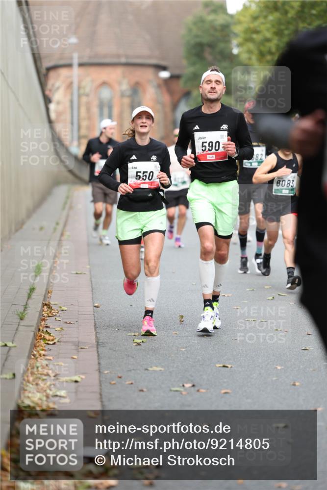 05.10.2025 - 20. swb-Marathon Bremen Michael Strokosch http://msf.ph/oto/9214805 05.10.2025 12:39:21 Laufen 550, 590, 8083 meine-sportfotos.de