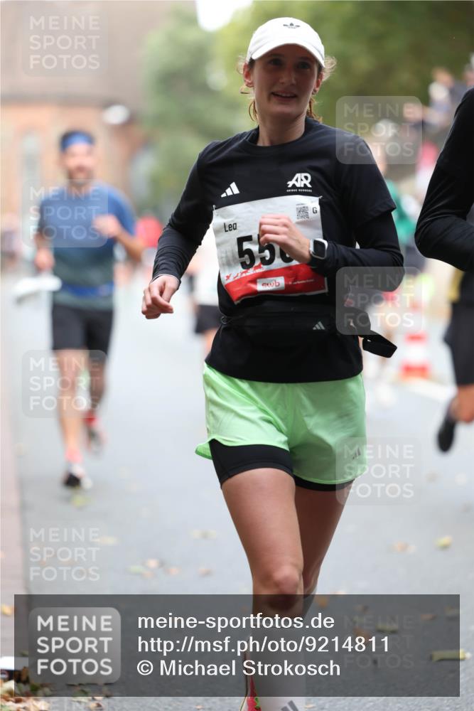 05.10.2025 - 20. swb-Marathon Bremen Michael Strokosch http://msf.ph/oto/9214811 05.10.2025 12:39:23 Laufen 55 meine-sportfotos.de