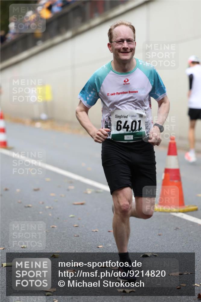 05.10.2025 - 20. swb-Marathon Bremen Michael Strokosch http://msf.ph/oto/9214820 05.10.2025 12:39:29 Laufen 17, 22, 09040, 6401 meine-sportfotos.de