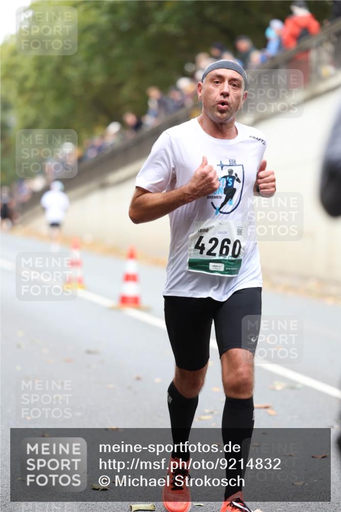 05.10.2025 - 20. swb-Marathon Bremen Michael Strokosch http://msf.ph/oto/9214832 05.10.2025 12:39:38 Laufen 05528, 4260 meine-sportfotos.de