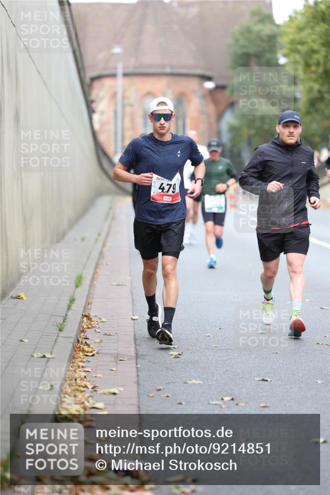05.10.2025 - 20. swb-Marathon Bremen Michael Strokosch http://msf.ph/oto/9214851 05.10.2025 12:39:48 Laufen 4, 79 meine-sportfotos.de