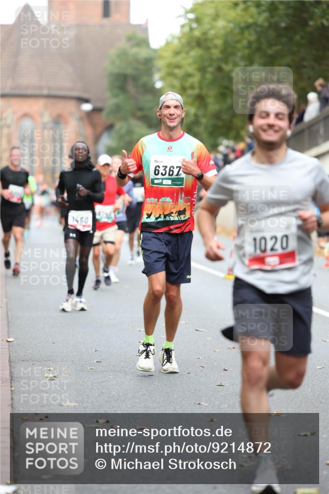 05.10.2025 - 20. swb-Marathon Bremen Michael Strokosch http://msf.ph/oto/9214872 05.10.2025 12:40:00 Laufen 1460, 6367, 1020 meine-sportfotos.de
