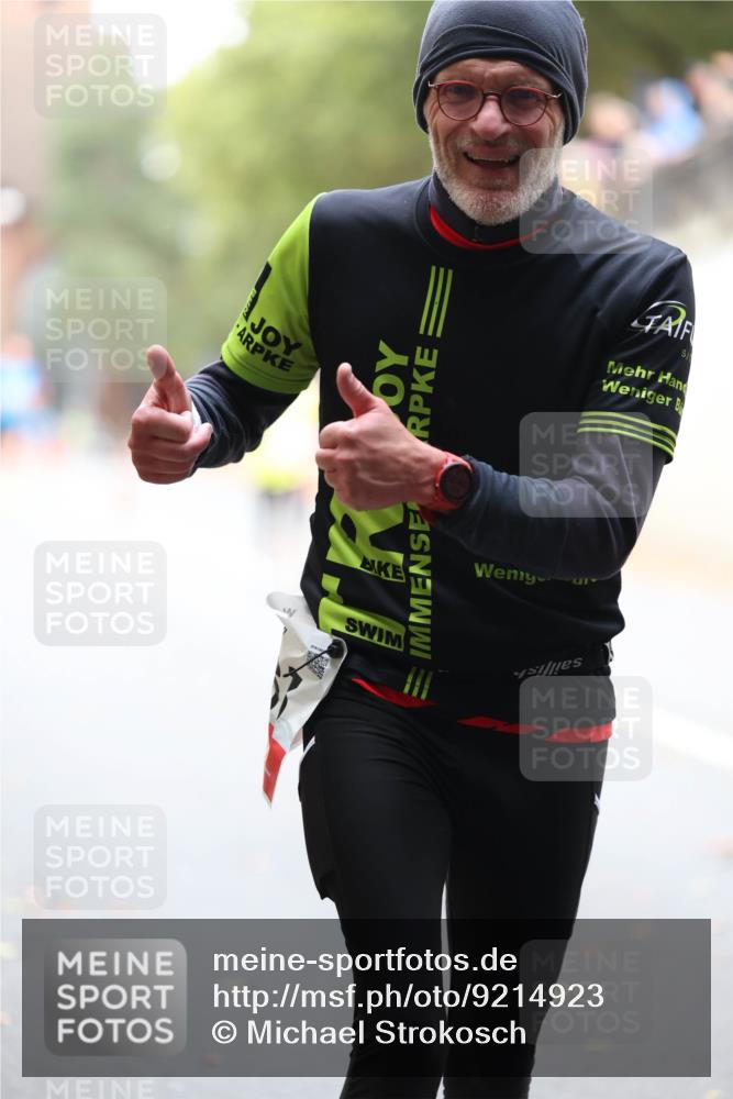 05.10.2025 - 20. swb-Marathon Bremen Michael Strokosch http://msf.ph/oto/9214923 05.10.2025 12:40:24 Laufen  meine-sportfotos.de