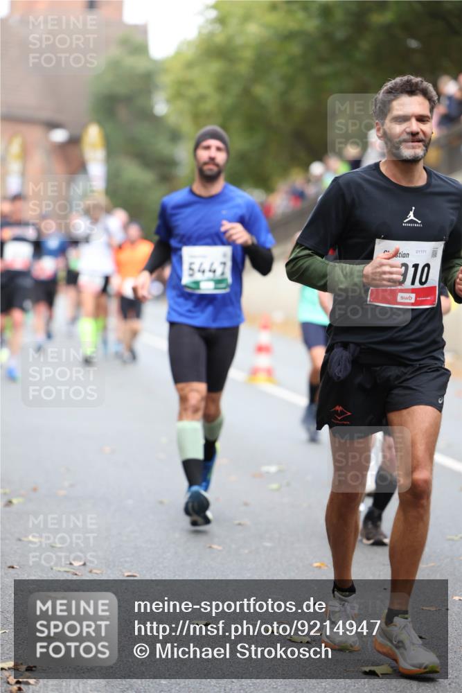 05.10.2025 - 20. swb-Marathon Bremen Michael Strokosch http://msf.ph/oto/9214947 05.10.2025 12:40:39 Laufen 5447, 01171, 10 meine-sportfotos.de
