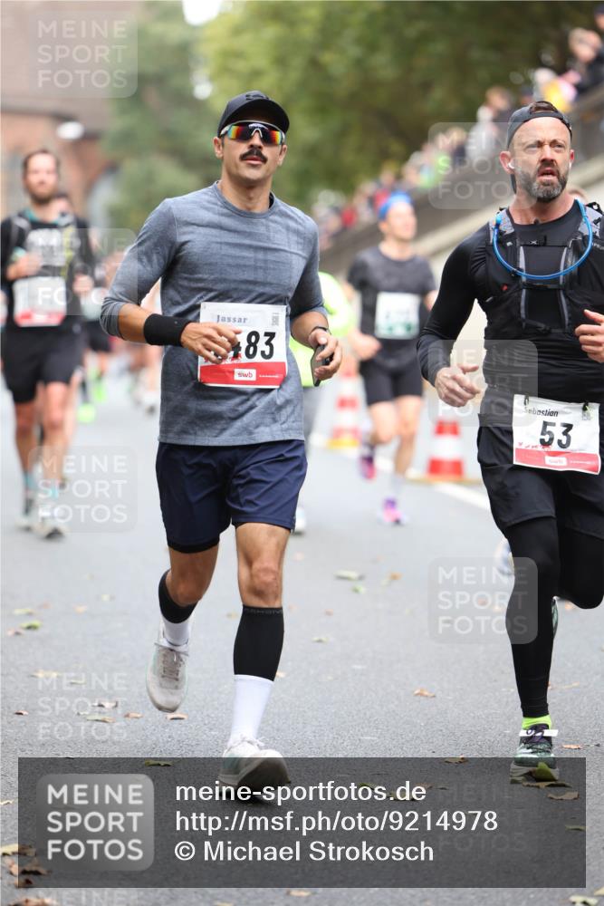 05.10.2025 - 20. swb-Marathon Bremen Michael Strokosch http://msf.ph/oto/9214978 05.10.2025 12:40:56 Laufen 83, 53 meine-sportfotos.de