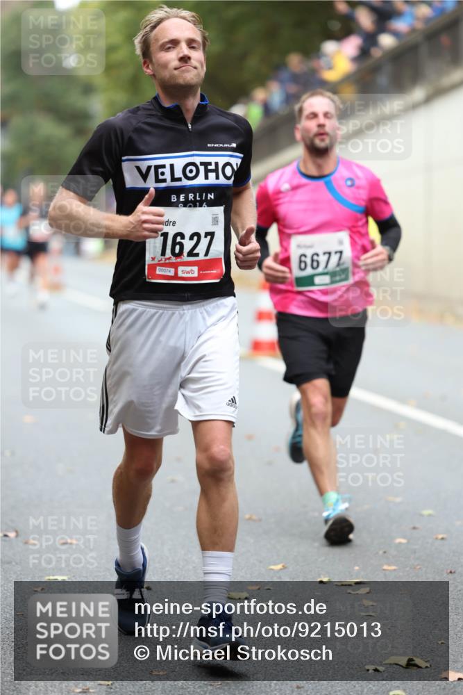 05.10.2025 - 20. swb-Marathon Bremen Michael Strokosch http://msf.ph/oto/9215013 05.10.2025 12:41:15 Laufen 2016, 1627, 00074, 6677 meine-sportfotos.de