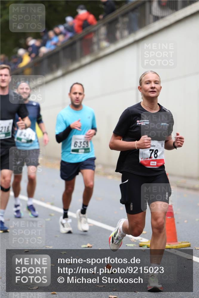 05.10.2025 - 20. swb-Marathon Bremen Michael Strokosch http://msf.ph/oto/9215023 05.10.2025 12:41:24 Laufen 216, 6359, 78 meine-sportfotos.de