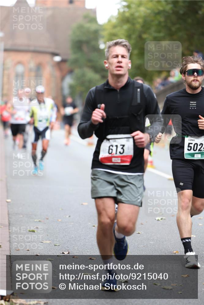 05.10.2025 - 20. swb-Marathon Bremen Michael Strokosch http://msf.ph/oto/9215040 05.10.2025 12:41:37 Laufen 613, 502, 121 meine-sportfotos.de