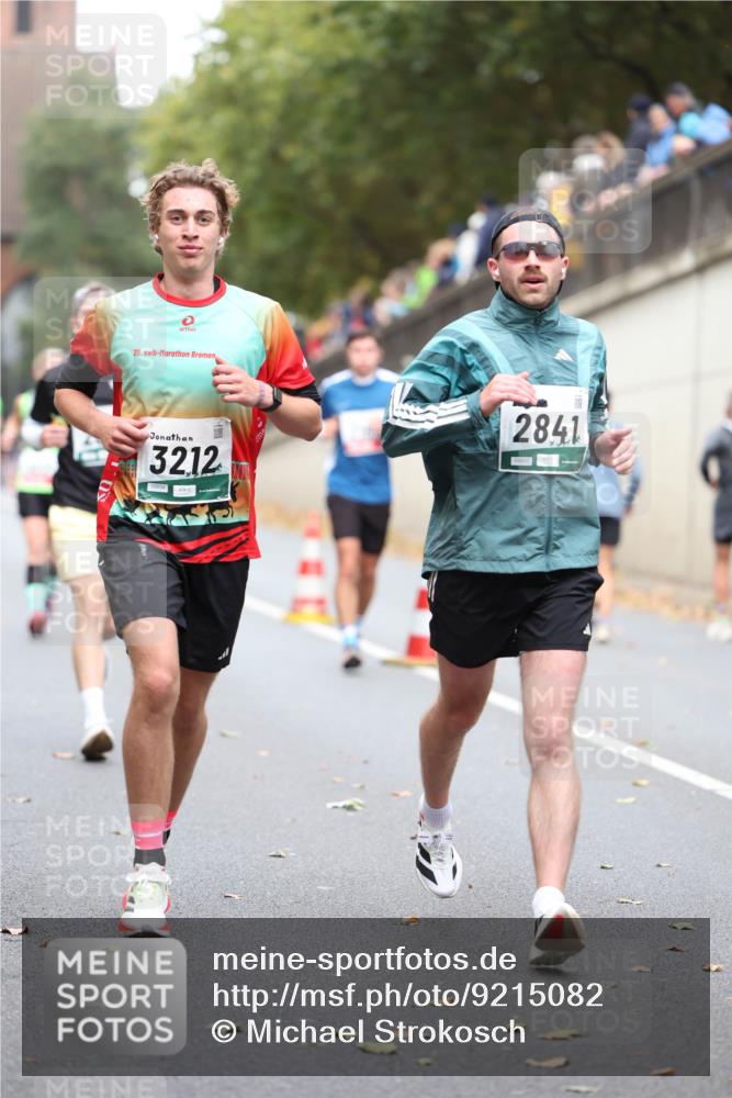 05.10.2025 - 20. swb-Marathon Bremen Michael Strokosch http://msf.ph/oto/9215082 05.10.2025 12:41:59 Laufen 20, 3212, 2841 meine-sportfotos.de