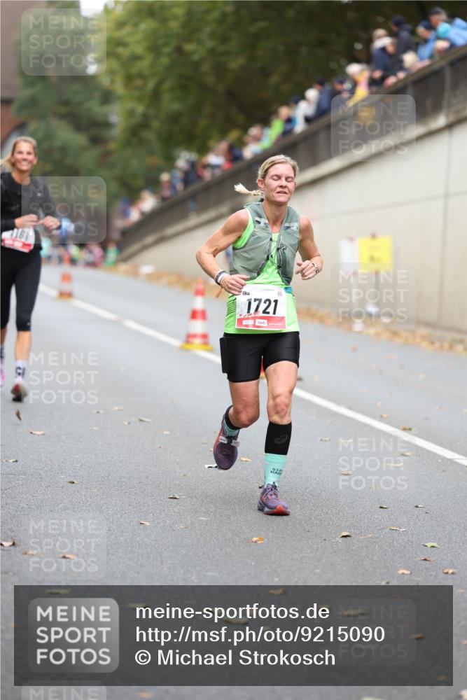 05.10.2025 - 20. swb-Marathon Bremen Michael Strokosch http://msf.ph/oto/9215090 05.10.2025 12:42:03 Laufen 161, 1721 meine-sportfotos.de