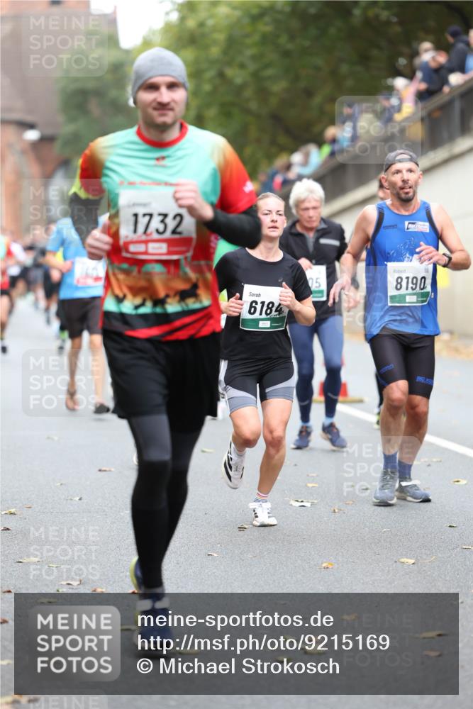 05.10.2025 - 20. swb-Marathon Bremen Michael Strokosch http://msf.ph/oto/9215169 05.10.2025 12:42:45 Laufen 1732, 6184, 05, 8190 meine-sportfotos.de